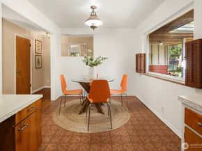 561 N 166th Street, Shoreline WA 98133