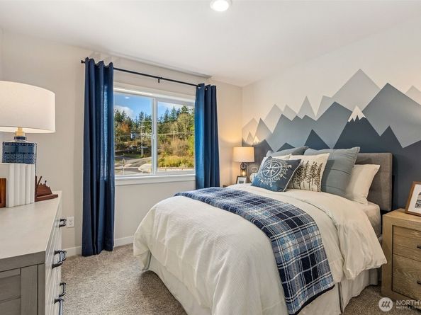 2058 NE Norseman Way, Poulsbo WA 98370