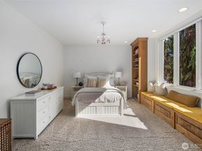 18025 NE 136th Street, Redmond WA 98052
