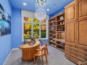 18025 NE 136th Street, Redmond WA 98052
