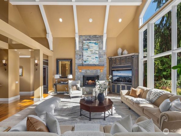 18025 NE 136th Street, Redmond WA 98052