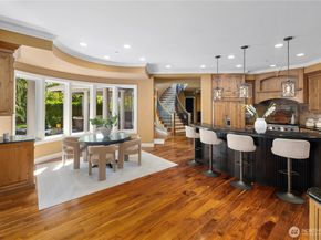 18025 NE 136th Street, Redmond WA 98052