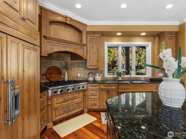 18025 NE 136th Street, Redmond WA 98052
