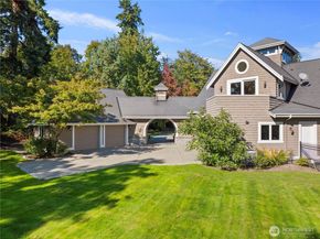 18025 NE 136th Street, Redmond WA 98052