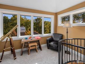 18025 NE 136th Street, Redmond WA 98052