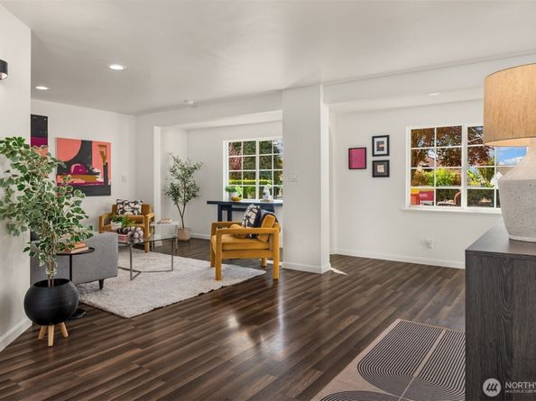 5528 S Langston Road, Seattle WA 98178