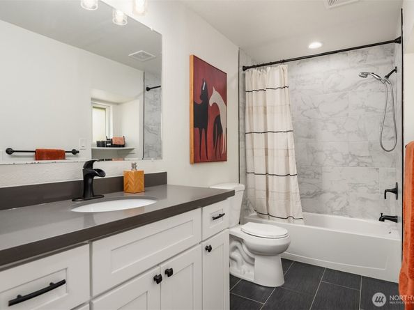 5528 S Langston Road, Seattle WA 98178