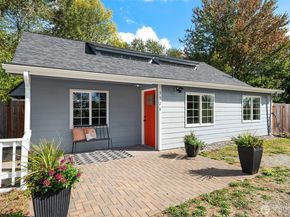 5528 S Langston Road, Seattle WA 98178