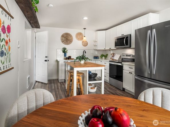 5528 S Langston Road, Seattle WA 98178