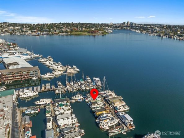 2040 Westlake Avenue N 14, Seattle WA 98109