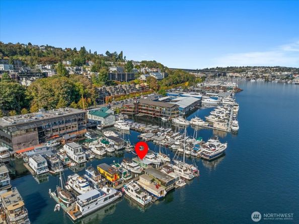 2040 Westlake Avenue N 14, Seattle WA 98109
