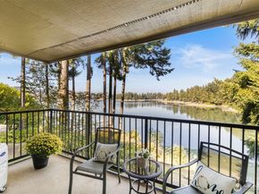 923 Pershing Avenue 205, Bremerton WA 98312