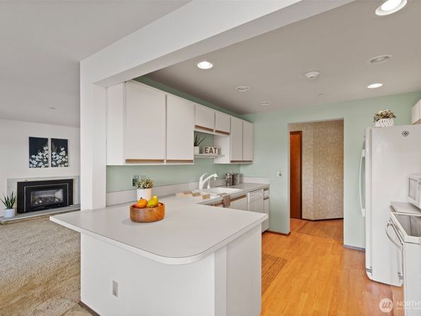 923 Pershing Avenue 205, Bremerton WA 98312
