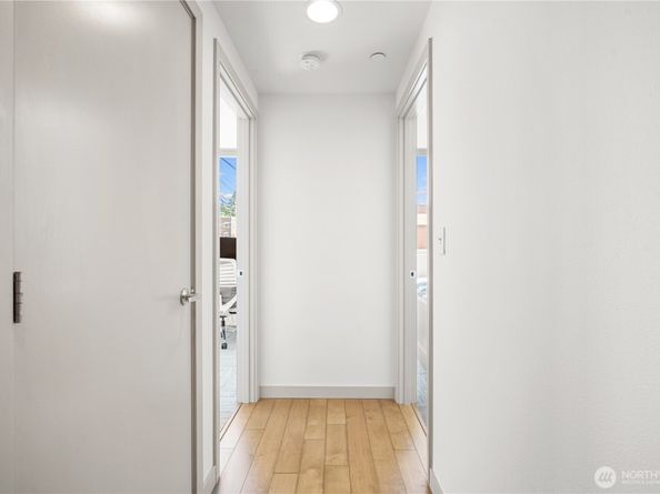 321 W Olympic Place A, Seattle WA 98119