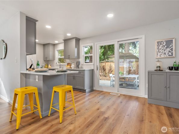 13017 111th Place NE, Kirkland WA 98034