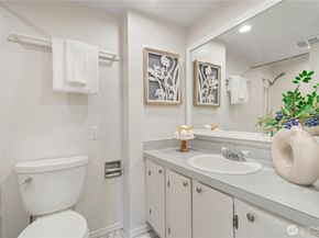 13017 111th Place NE, Kirkland WA 98034