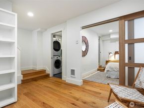 1022 NE 69th Street, Seattle WA 98115