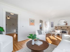 1022 NE 69th Street, Seattle WA 98115