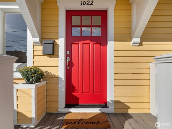1022 NE 69th Street, Seattle WA 98115