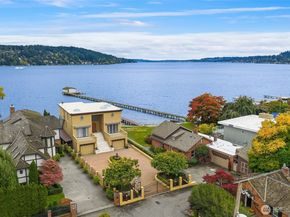 4701 NE Shore Place, Lake Forest Park WA 98155
