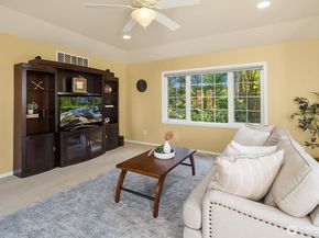27131 SE 25th Place, Sammamish WA 98075