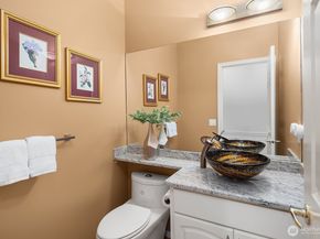 27131 SE 25th Place, Sammamish WA 98075