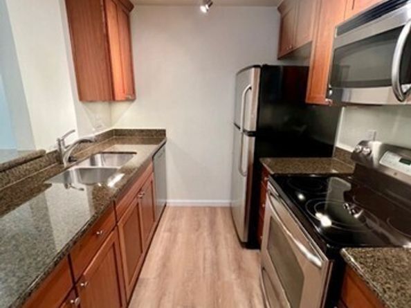 14200 SE 6th Street 84, Bellevue WA 98007