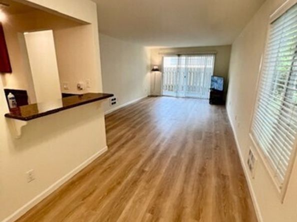 14200 SE 6th Street 84, Bellevue WA 98007