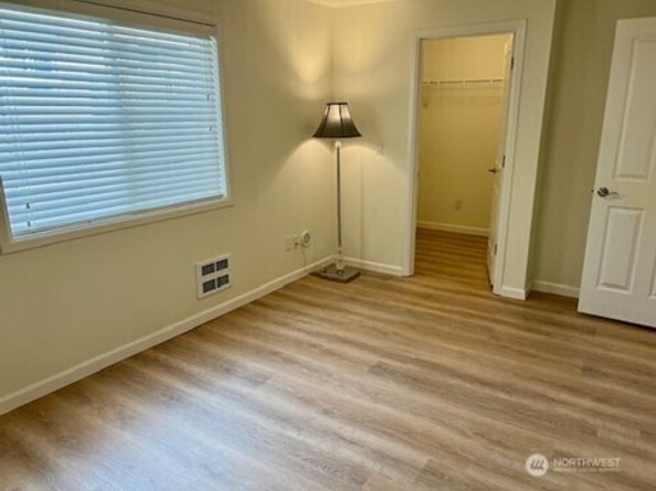 14200 SE 6th Street 84, Bellevue WA 98007