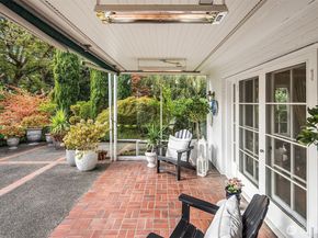 5525 NE Penrith Road, Seattle WA 98105