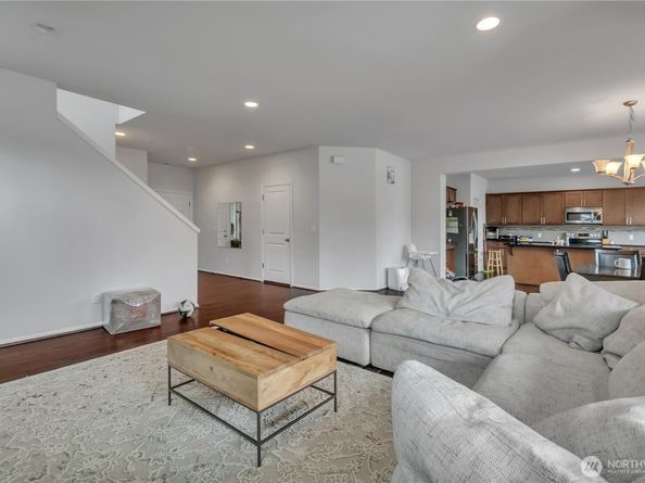 5007 S 324th Street, Auburn WA 98001