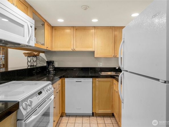 15824 NE Leary Way 5301, Redmond WA 98052