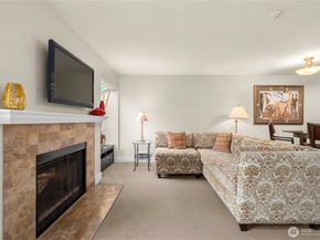 15824 NE Leary Way 5301, Redmond WA 98052