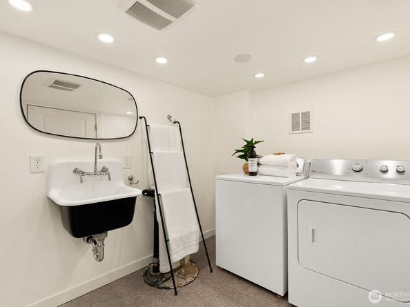 3202 E Terrace St, Seattle WA 98122