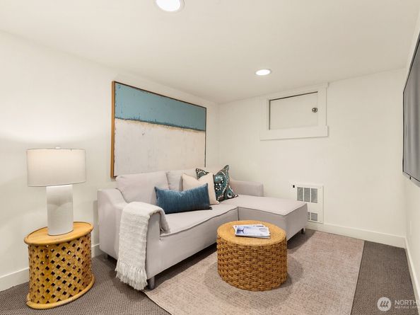 3202 E Terrace St, Seattle WA 98122