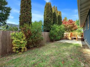 7017 E Firefly Court, Port Orchard WA 98366