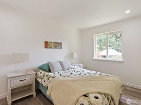 7017 E Firefly Court, Port Orchard WA 98366