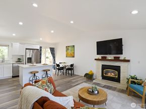 7017 E Firefly Court, Port Orchard WA 98366