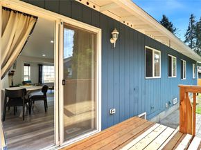 7017 E Firefly Court, Port Orchard WA 98366