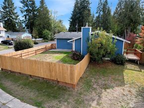 7017 E Firefly Court, Port Orchard WA 98366