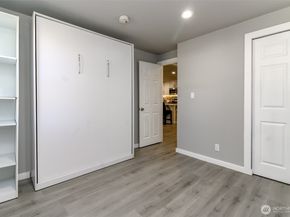14045 8th Avenue S, Burien WA 98168