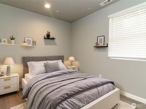 14045 8th Avenue S, Burien WA 98168