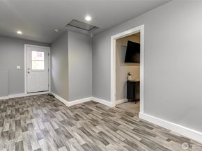 14045 8th Avenue S, Burien WA 98168