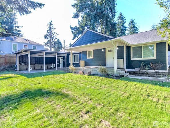 14045 8th Avenue S, Burien WA 98168
