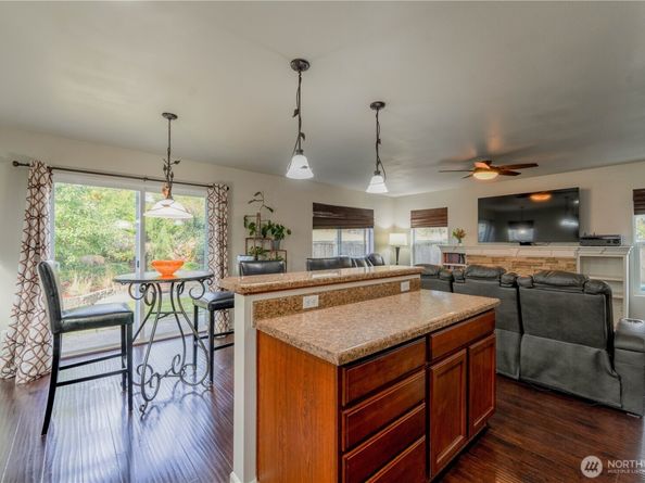 10305 24th Street SE, Lake Stevens WA 98258