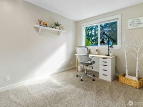 19853 133rd Place SE, Renton WA 98058