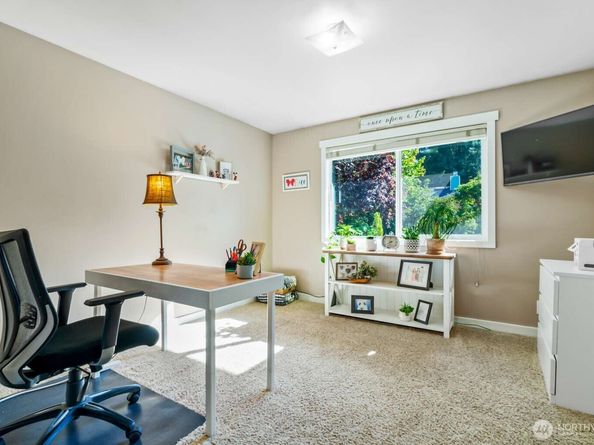 19853 133rd Place SE, Renton WA 98058