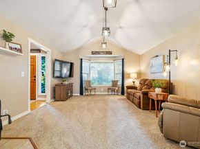 19853 133rd Place SE, Renton WA 98058