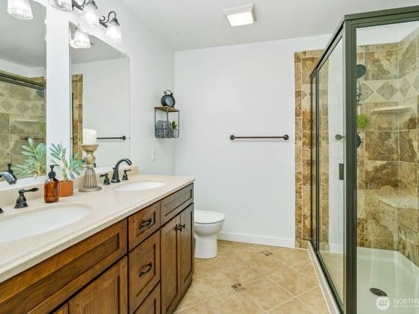 19853 133rd Place SE, Renton WA 98058