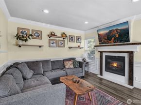 1048 S Director Street, Seattle WA 98108